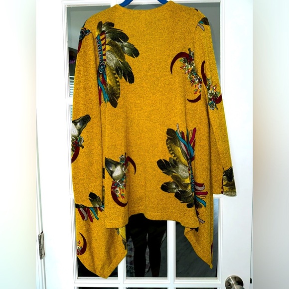 Lovely J Mustard Cardigan Size Small - Picture 2 of 5
